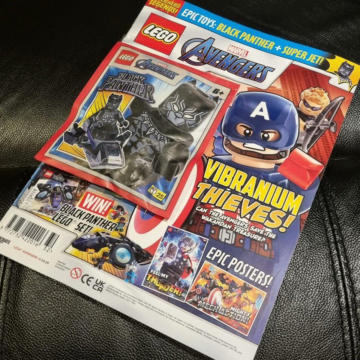 RedmarkBricks's tweet image. New LEGO Avengers Magazine.

#Avengers #LEGO