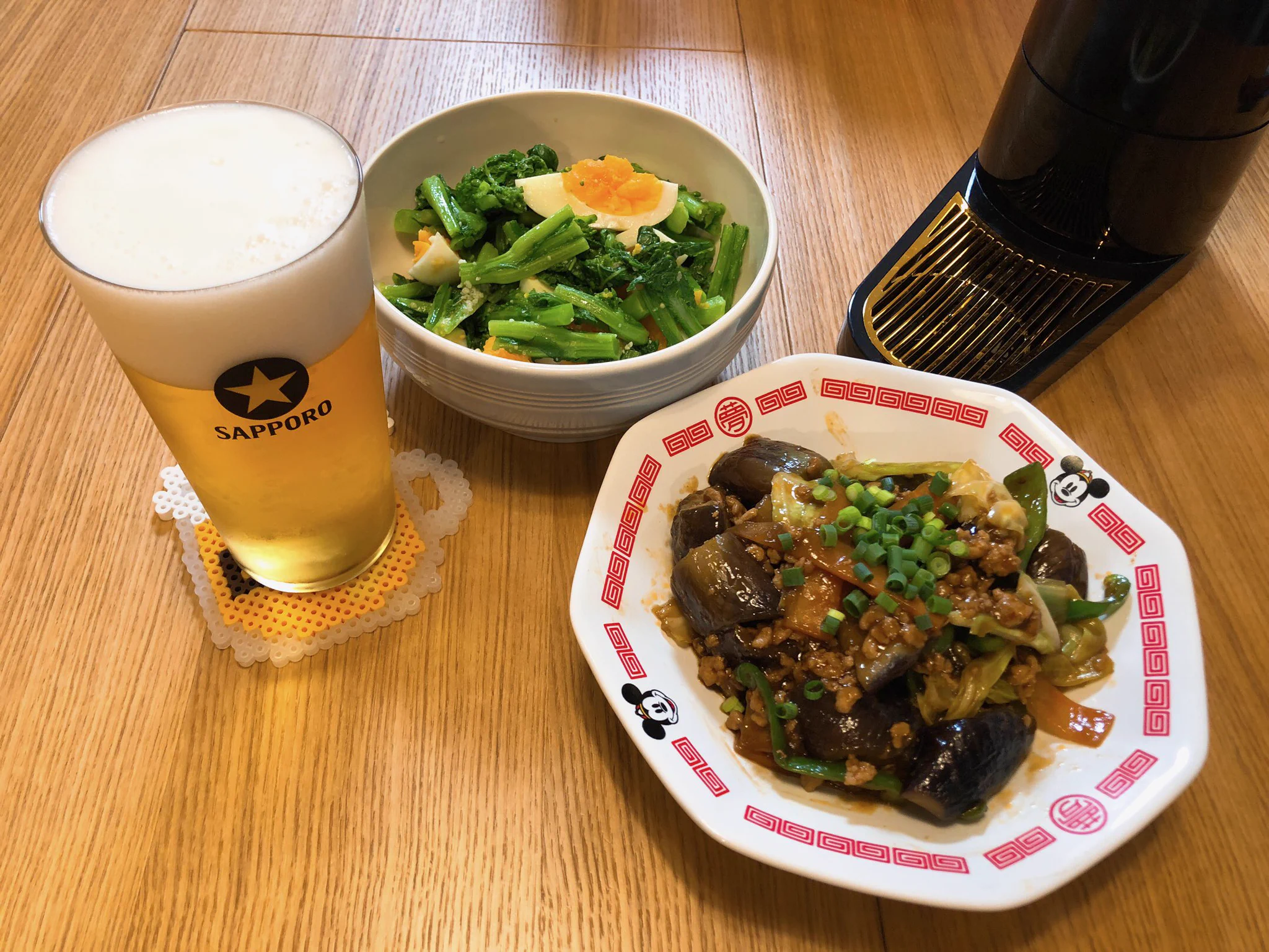 ちょうど冷蔵庫に菜の花があったので作ってみたけどめっちゃ美味しかった
粉チーズがいい仕事してる  