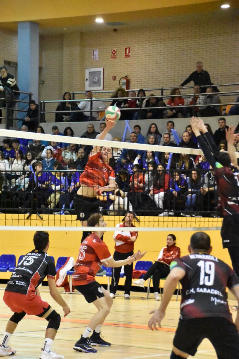 Club Voleibol Utebo tweet media
