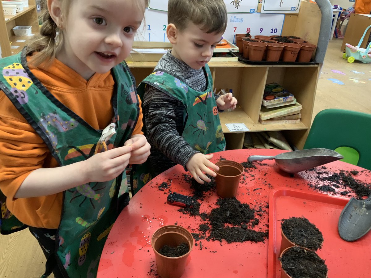 RDPSNursery's tweet photo. Muddy good fun this morning planting our beans! We can’t wait to watch them grow! 🫘🌱
#RDPSNursery #Lifecycleofabean #Understandingtheworld #littlegardeners https://t.co/PE9BwIL5vt