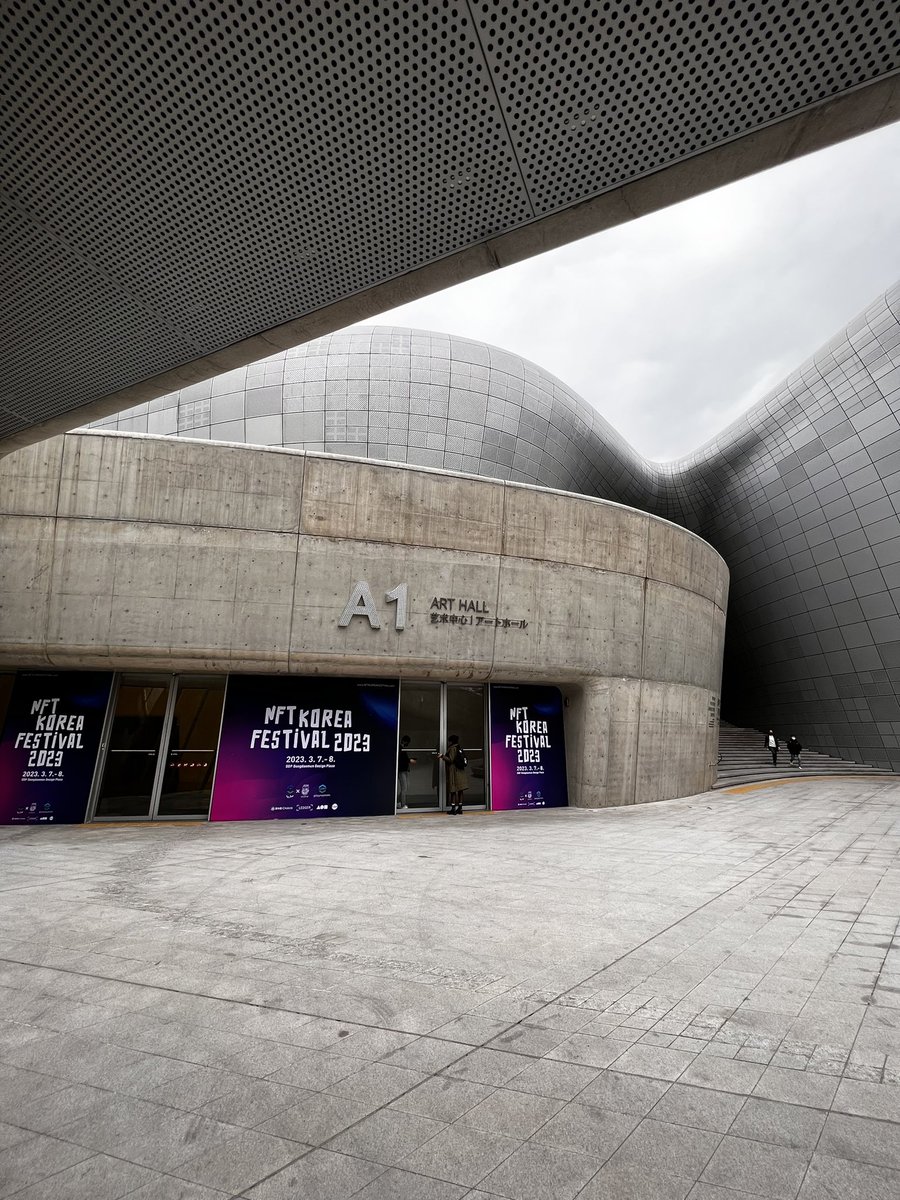 🟨 ARThief.eth tweet media