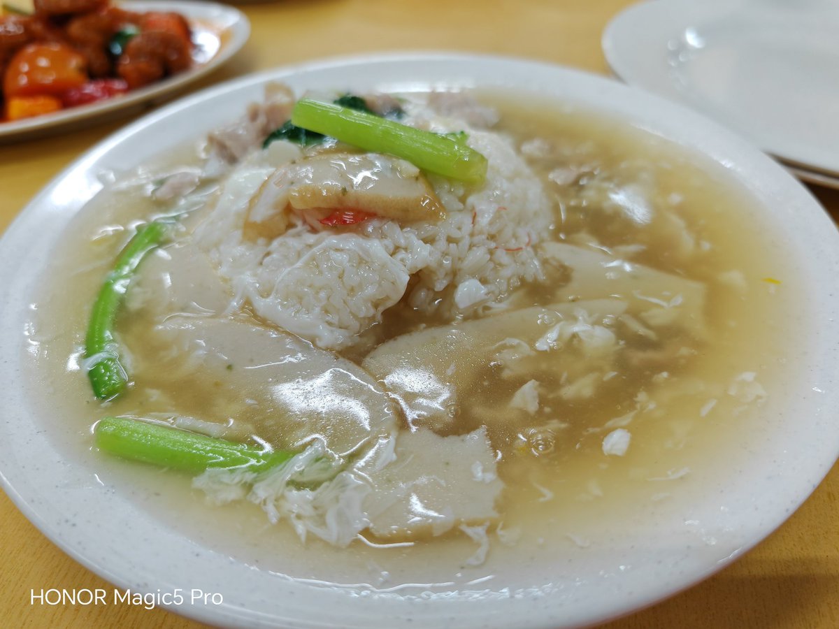 cyrildason's tweet photo. Nasi basah!
It's been a while. #RilFood https://t.co/Aqqs0OlTHl