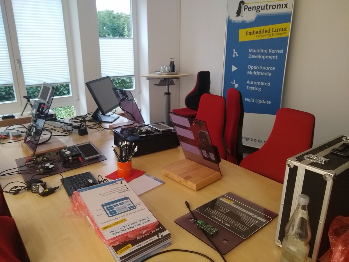 SchwebelR's tweet image. Die Chemnitzer Linux-Tage (@clt_news) stehen vor der Tür! Kommt vorbei an unserem Stand, oder kommt zu unseren 8 Vorträgen im Programm!
#CLT2023 #Aufbauleaks #EmbeddedLinux