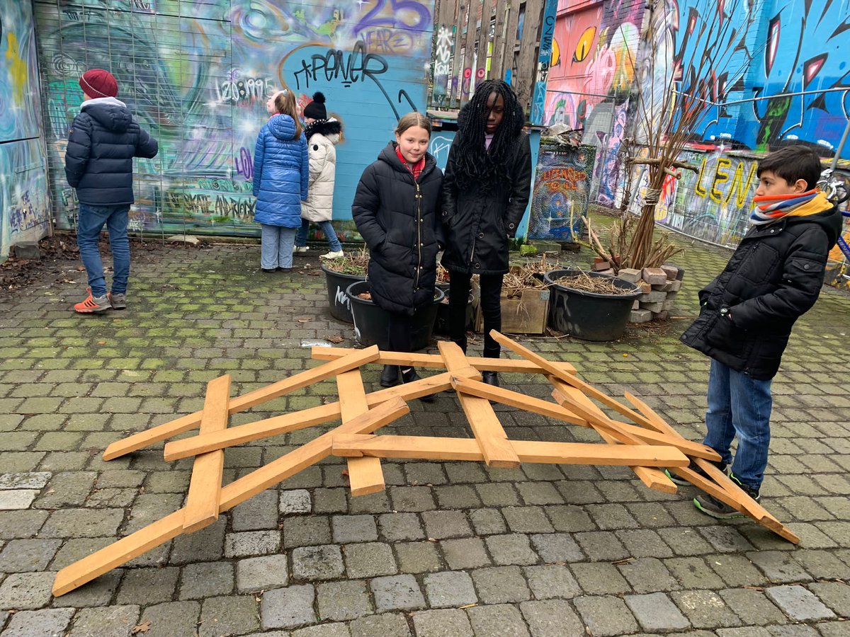 boutchercofe's tweet photo. #upcyclingboerse in Hannover #Green #Recycle #Sustainability https://t.co/JM5sS8qAN7
