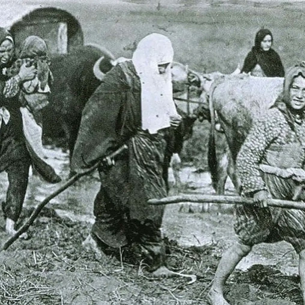 TTAgrup's tweet photo. Ecdâdımızın heybeti ma'rûf-u cihândır!
Fıtrat değişir sanma bu kan yine o kandır! https://t.co/CDHJhJB4Mp