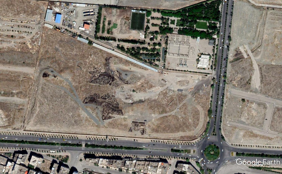 BabakTaghvaee1's tweet photo. #Iranian Air Defence Force (#IRIADF) deploys three 35mm Oerlikon anti-aircraft cannons to act as components of a SkyGuard battery for protection of #BaqerAbad's electricity power distribution facility in #Mashhad which supplies electricity of #Khamenei's #MalekAbad palace. https://t.co/i3m8Bh2jhg