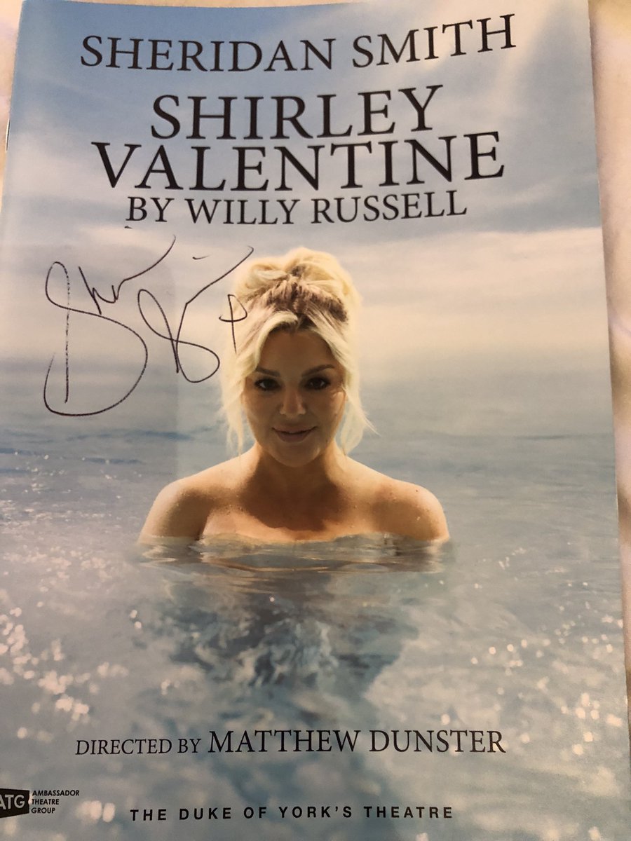 On #InternationalWomansDay 💜a massive shout out to @Sheridansmith1 🎭 in her outstanding performance as Shirley Valentine 🏖️ at @dukeofyorksLDN 👏🏻Try to catch this if you can! 💜 She’s a one woman #TourDeForce on the stage 🌟🌟🌟🌟🌟
#Menopause #WomanOnTop #WomanPower 💜