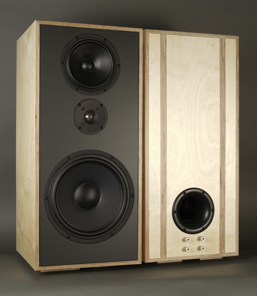 frankhasselriis's tweet photo. DIY Loudspeakers.

New Model from Troels Gravesen🇩🇰:

ScanSpeak Discovery-3WC-10

Link to project: https://t.co/cvjPgwxAX8

#scanspeak #DIYLoudspeakers #troelsgravesen https://t.co/MSDFVCWsKu