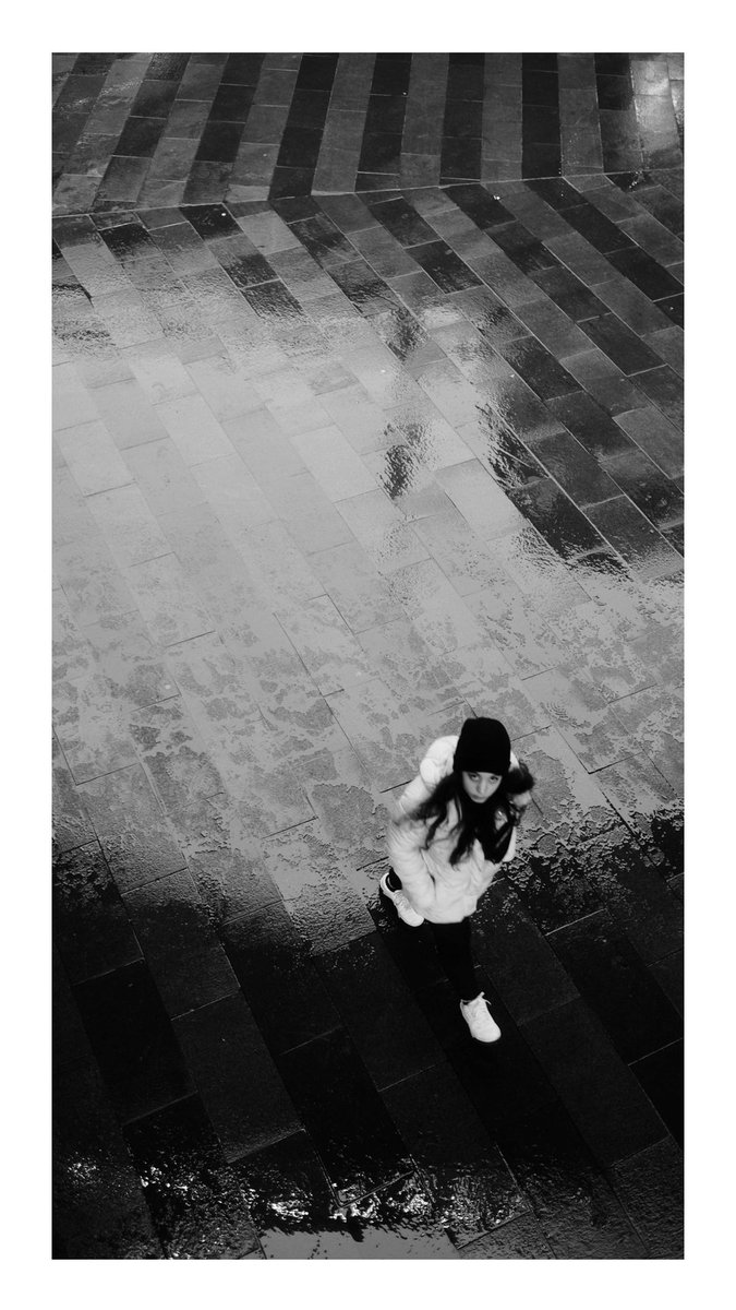 #XT3 #xf23mmr #fujifilmx_uk #fujifilm_id #fujifilm_street #myfujilove #fujixseries #myfujifilm #fujilovegear #mirrorlessgeeks #fujixlovers #fujixpassion #life_with_xseries #fujifilmweekly #artcollector #fujifilmxt3 #woofermagazine #streetphotography #somewheremagazine #fujifilmme
