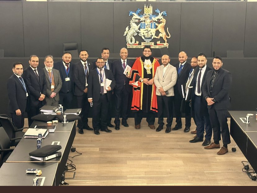 afsanalachaux's tweet photo. Happy International Women’s Day to the women in #TowerHamlets. The only council in the country to be led by 25 men from a single community. #RepresentationMatters #inclusivitymatters #IWD2023 https://t.co/U5QDMjFQZt