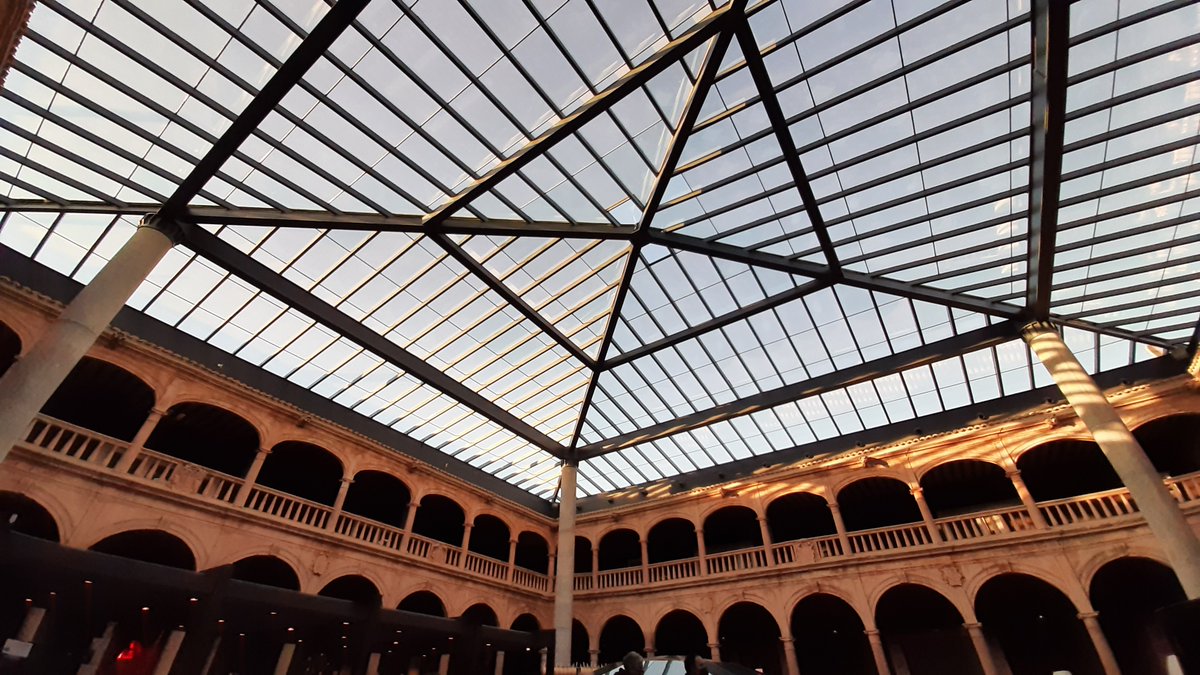 Estructur_UC3M's tweet photo. Nuestro agradecimiento a Víctor Sánchez Romero de @ingesa_e por su Seminario de "#Cálculo de #Estructuras #Singulares" con @cypesoftware
#ingeniería #estructural #metalicas #cubierta
@cte_oficial https://t.co/9HHxFq3CUc