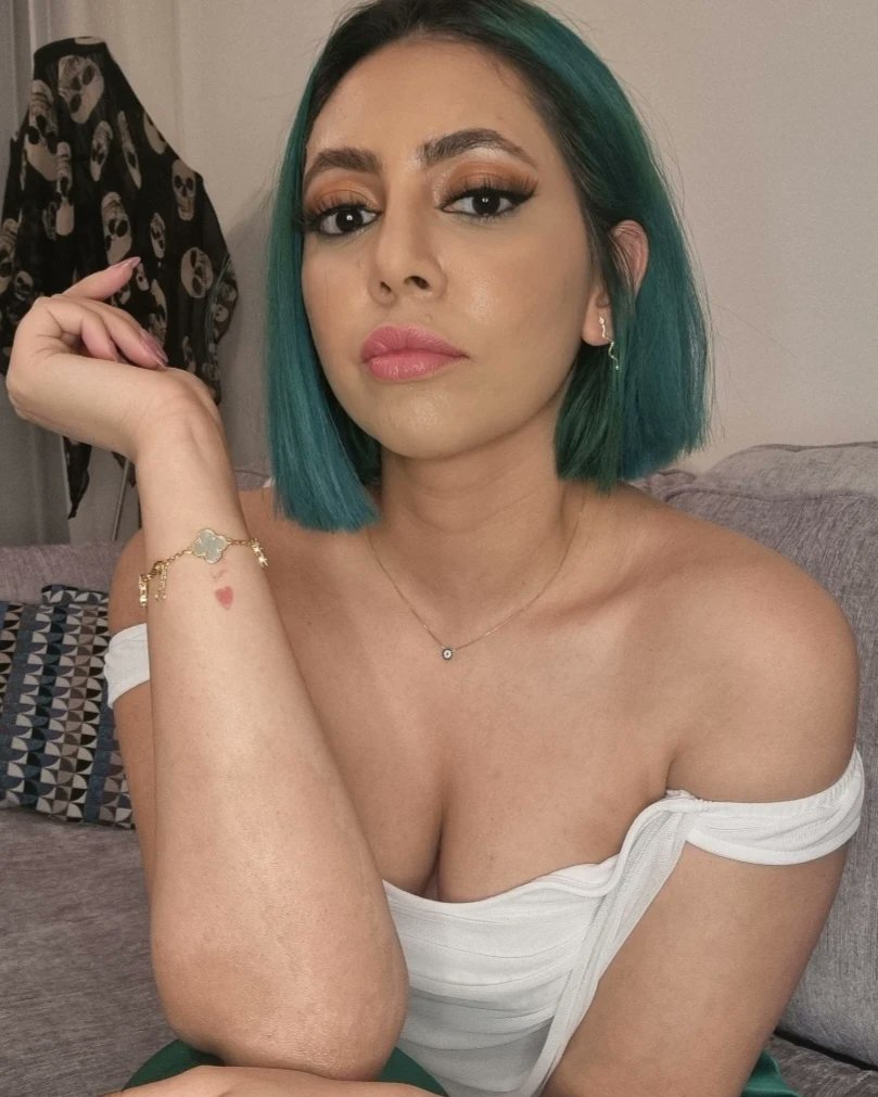 INTERNATIONAL WOMEN'S DAY! 

I believe in matriarchy and ALPHA FEMALES..

You send me your wages as you GOON over my PERFECT PAKISTANI BODY... 

Findom femdom tits coi joi paypig dominatrix Goddess mistress Asian kink fetish brat humiliation sub