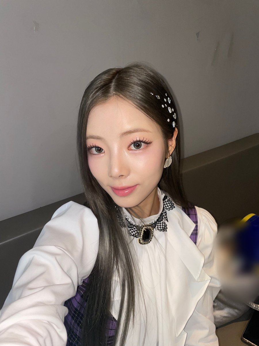 chaeinyonggg's tweet photo. 🐱🫧 https://t.co/uuqsBqFvJQ