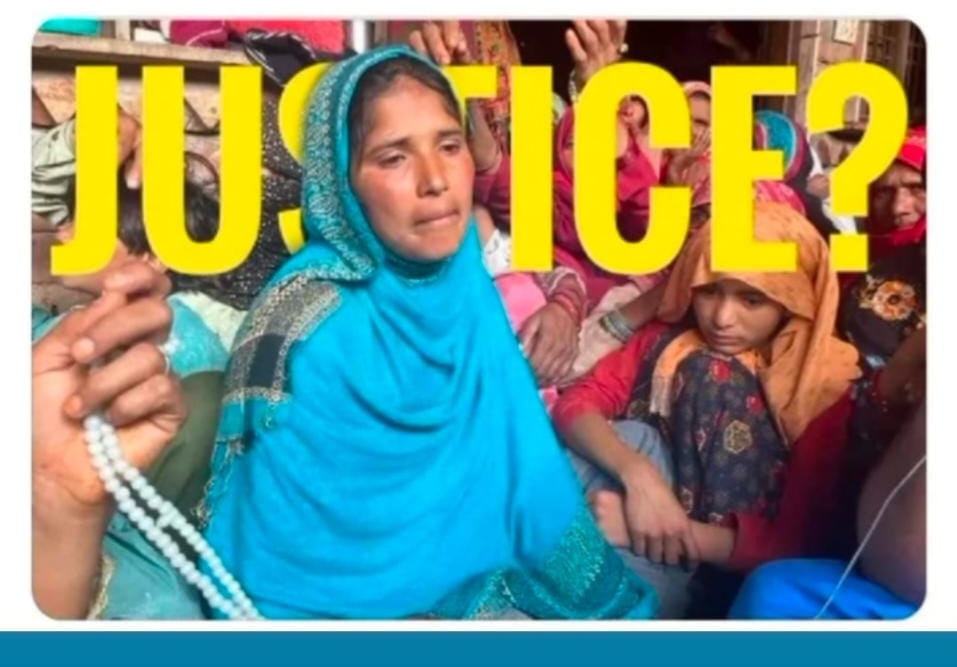 तथाकथित गौरक्षकों ने मेवात के अनेक घर उजाड़े हैं। आखिर कब तक मेवात की मां, बहन और बेटियां इंसाफ़ के लिए अपने आँसु बहाती रहेंगी ?
#Justice_For_Nasir_Junaid
#गौरक्षक_ही_गौतस्कर_हैं
#ऑपेरशन_अधर्म