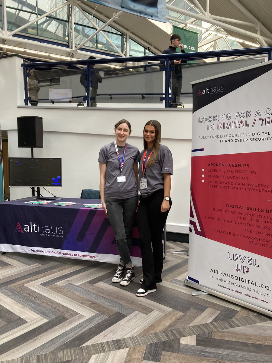 We’re back at @derbyuni for another day of the Build Your Career event, discussing our digital and IT apprenticeships! 🙌

If you’re here today, feel free to come over and talk to us! 

#apprenticeships #digitalskills #furthereducation #careersevent #careersfair #buildyourcareer