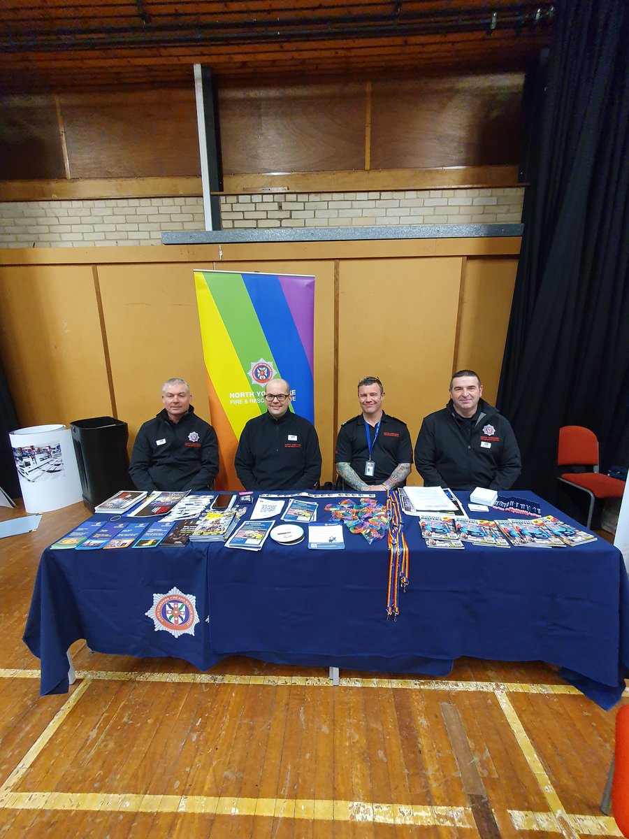 Scarborough Fire Station Official (@scarboroughfir2) on Twitter photo Today Blue watch are attending a careers event at <a href="/scarborough_TEC/">Scarborough TEC</a>. Come and have a chat with us to find out about various roles within the service and what we do. <a href="/NyfrsR/">North Yorks Fire Recruitment</a> Today Blue watch are attending a careers event at <a href="/scarborough_TEC/">Scarborough TEC</a>. Come and have a chat with us to find out about various roles within the service and what we do. <a href="/NyfrsR/">North Yorks Fire Recruitment</a>