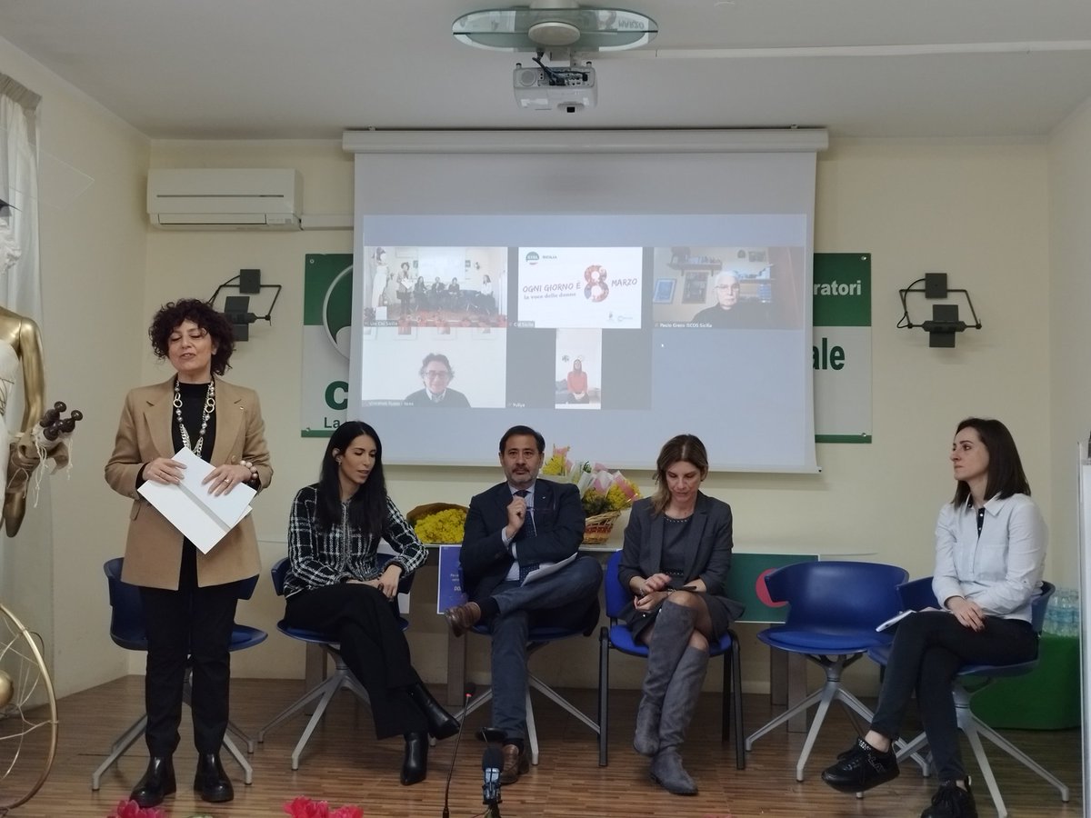 AnolfDi's tweet photo. Prende il via l'iniziativa della @CislSicilia #ognigiornoè8marzo https://t.co/Zv8pPg5F67