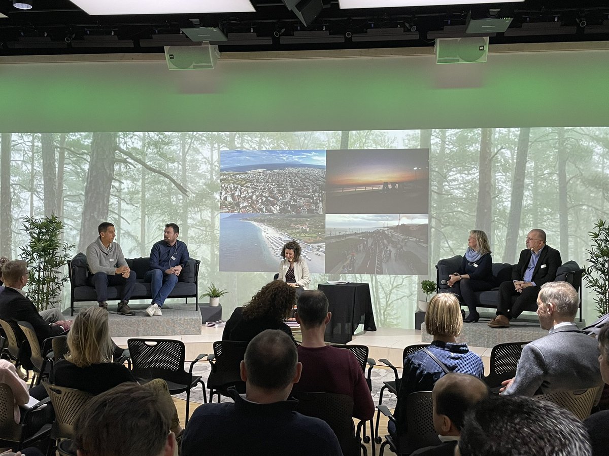 IRIS Smart Cities (@irissmartcities) on Twitter photo We are at @JohannebergSP in #Gothenburg🇸🇪 for the <a href="/IRISsmartcities/">IRIS Smart Cities</a> final conference! Now putting the spotlight on the follower cities of Santa Cruz, Vaasa, Focsani and Alexandroupolis to hear their experiences with #smartcity solutions. Full agenda here: johannebergsciencepark.com/evenemang/iris… We are at @JohannebergSP in #Gothenburg🇸🇪 for the <a href="/IRISsmartcities/">IRIS Smart Cities</a> final conference! Now putting the spotlight on the follower cities of Santa Cruz, Vaasa, Focsani and Alexandroupolis to hear their experiences with #smartcity solutions. Full agenda here: johannebergsciencepark.com/evenemang/iris…