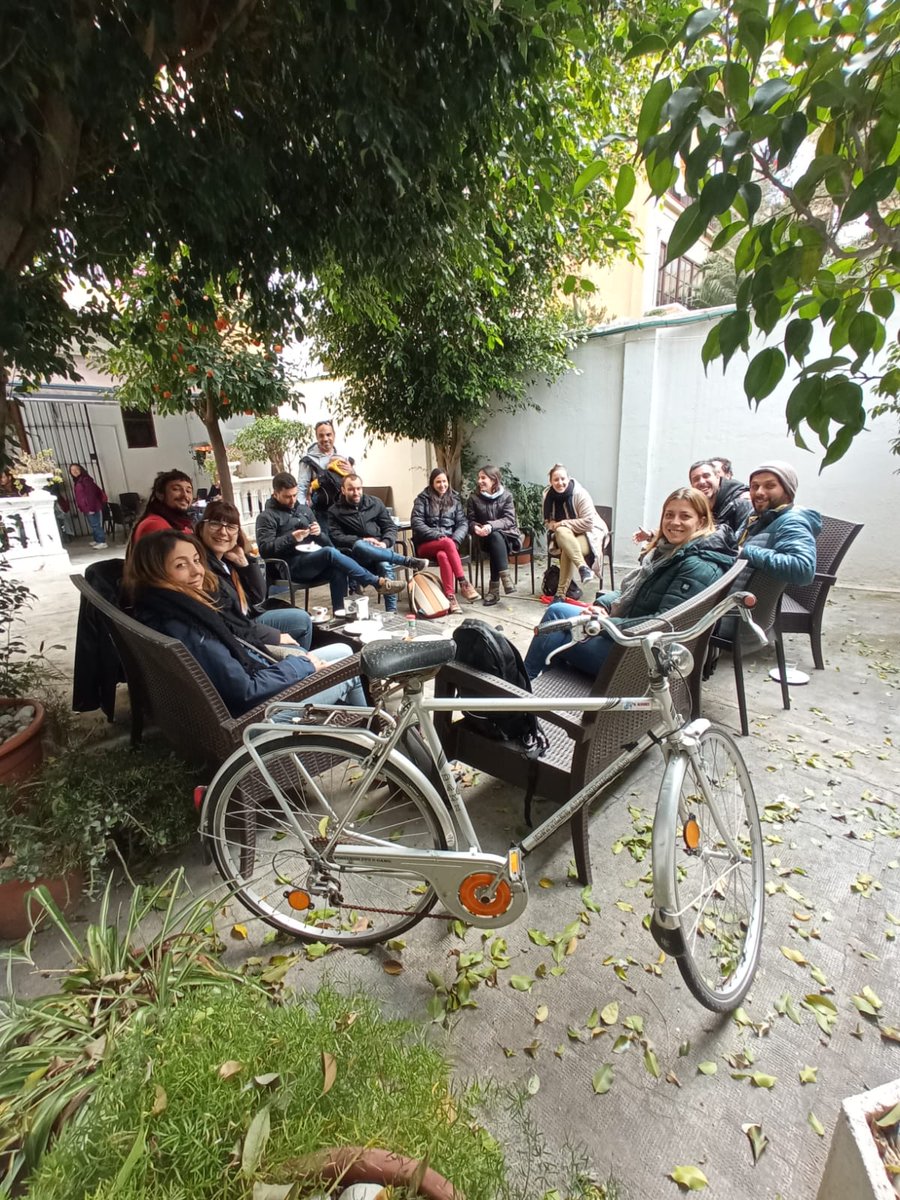 municipalitzAPC's tweet photo. La lluita APC, com la lluita FEMINISTA, no s'atura✊. Seguirem lluitant avui i cada dia pels nostres drets, per conciliacions familiars reals, per baixes d'embaràs reals (no a les 37 setmanes) fomentant els espais de cures entre nosaltres. 
La lluita és feminista o no serà 💪 https://t.co/DNpB2dHTIa
