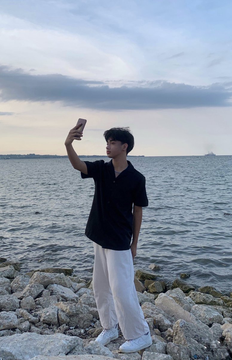 jayloveshiscorn's tweet photo. summer ready!

#ENGENESelcaDay #ENSD #ENHYPEN_JAY #ENHYPEN @ENHYPEN_members https://t.co/IfPODar9zi
