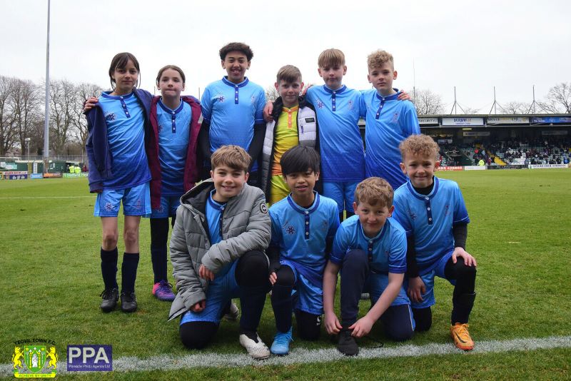 ytcst's tweet image. 📸Photographs from last weekend's #YTFC fixture against Woking, where 300 people joined us at Huish Park through Trust activities. 💚🤍

Full gallery can be seen👇
tinyurl.com/f6zun7k4

Photographs courtesy of PPAUK