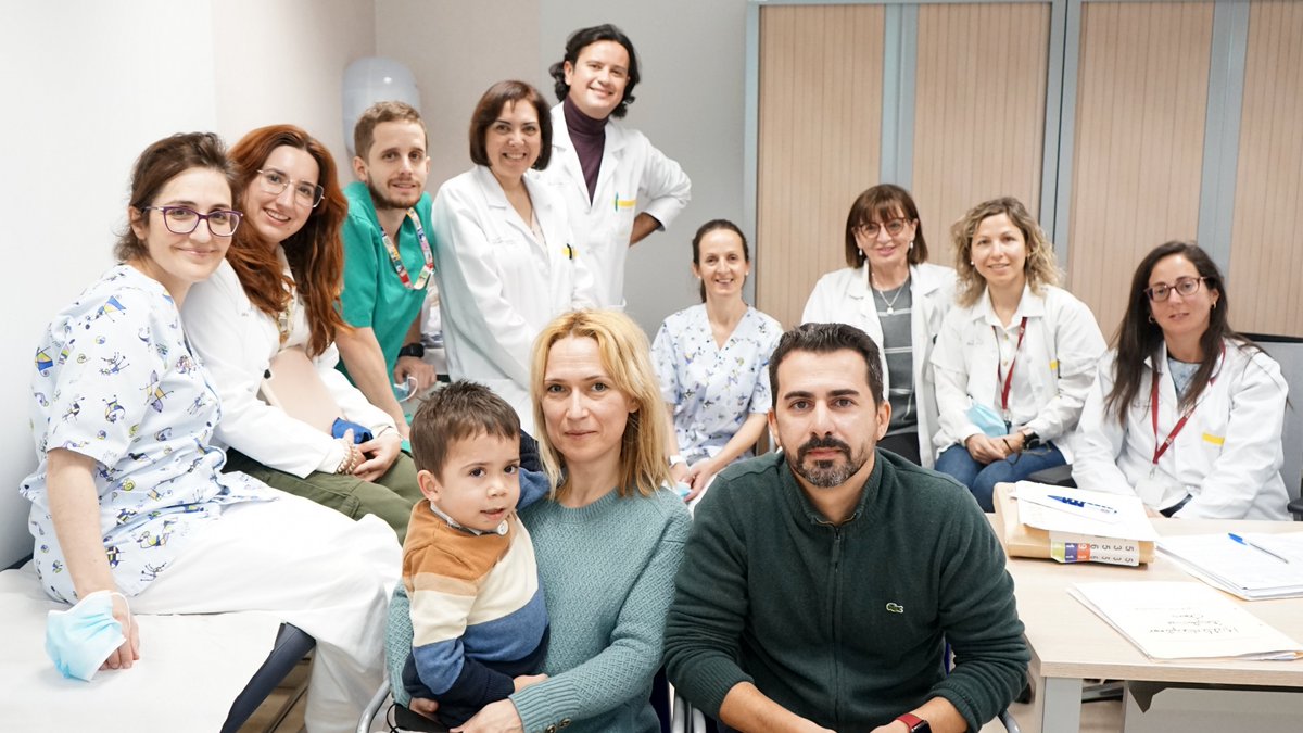 🎂La Arrixaca cumple un año como Centro de Referencia Europeo para las Displasias Esqueléticas. 
Las displasias más atendidas son la acondroplasia, y la osteogénesis imperfecta.

🕸️La red europea la conforman 57 centros repartidos en 13 países.

carm.es/web/pagina?IDC…