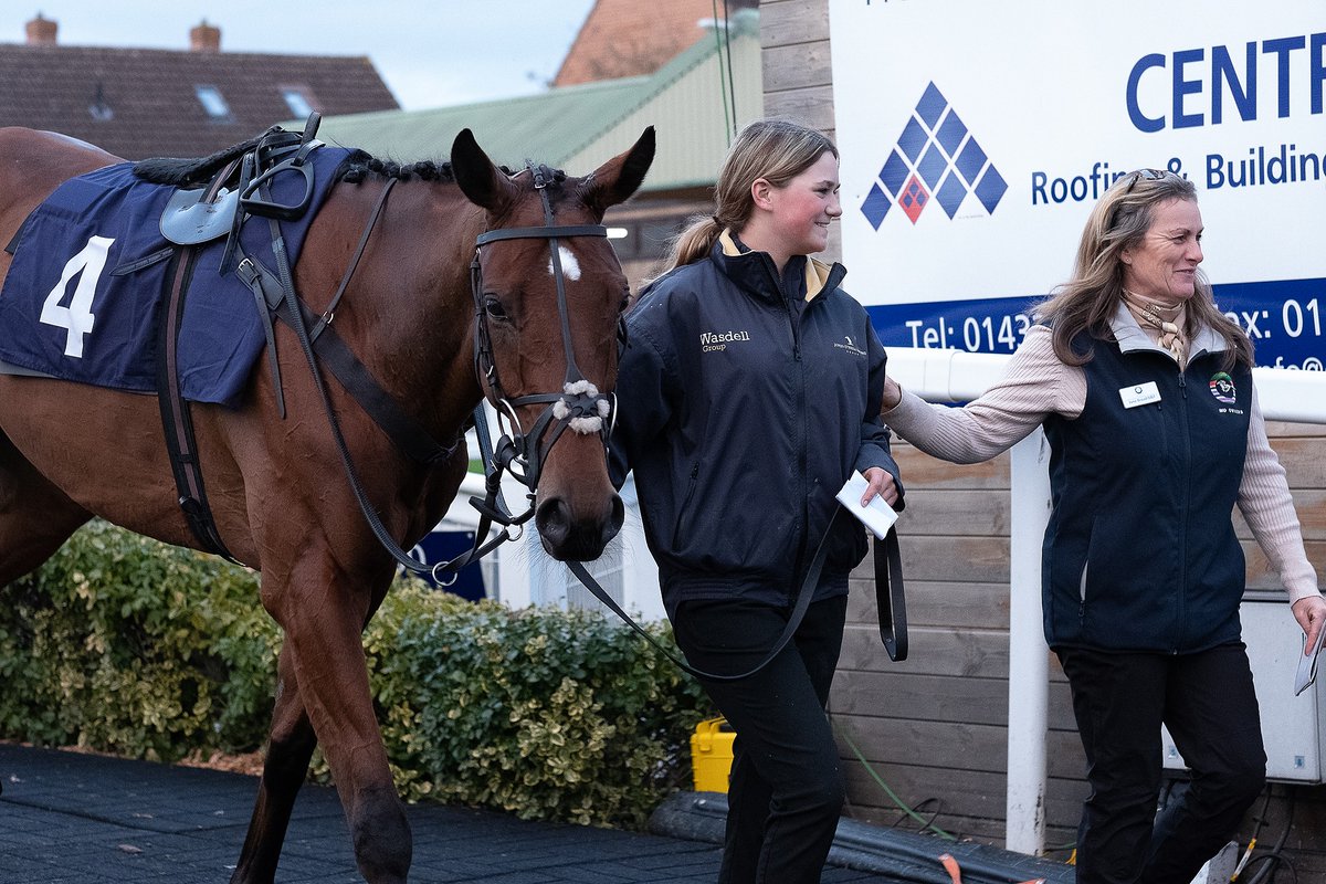 Hereford Racecourse tweet media