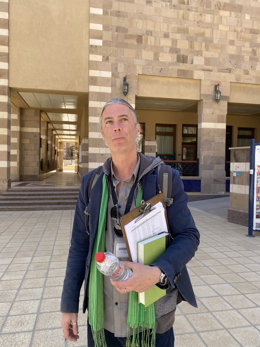 ZiadGnaChange's tweet photo. When asked how social media impacts social change, Liberal Arts Librarian, Benjamin Carter said “the thing about social media is it’s really hard to contain, and is constantly impacting our world, just don’t end up in jail.” #JRMC2202 #JRLweb https://t.co/8GWe0wJkxh