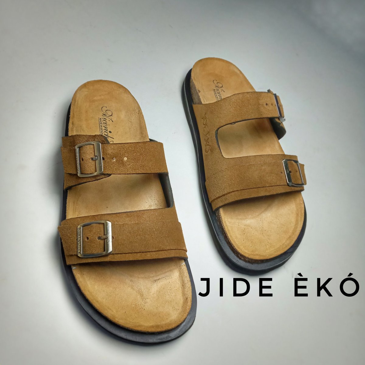 jide_eko's tweet photo. Price: 17,000 naira
Size:40-46 (made to order)
Nationwide delivery
#flutterwavecommerce 
#pagesbydamicommerce 
#InternationalWomensDay https://t.co/ojtZ9tPR9k