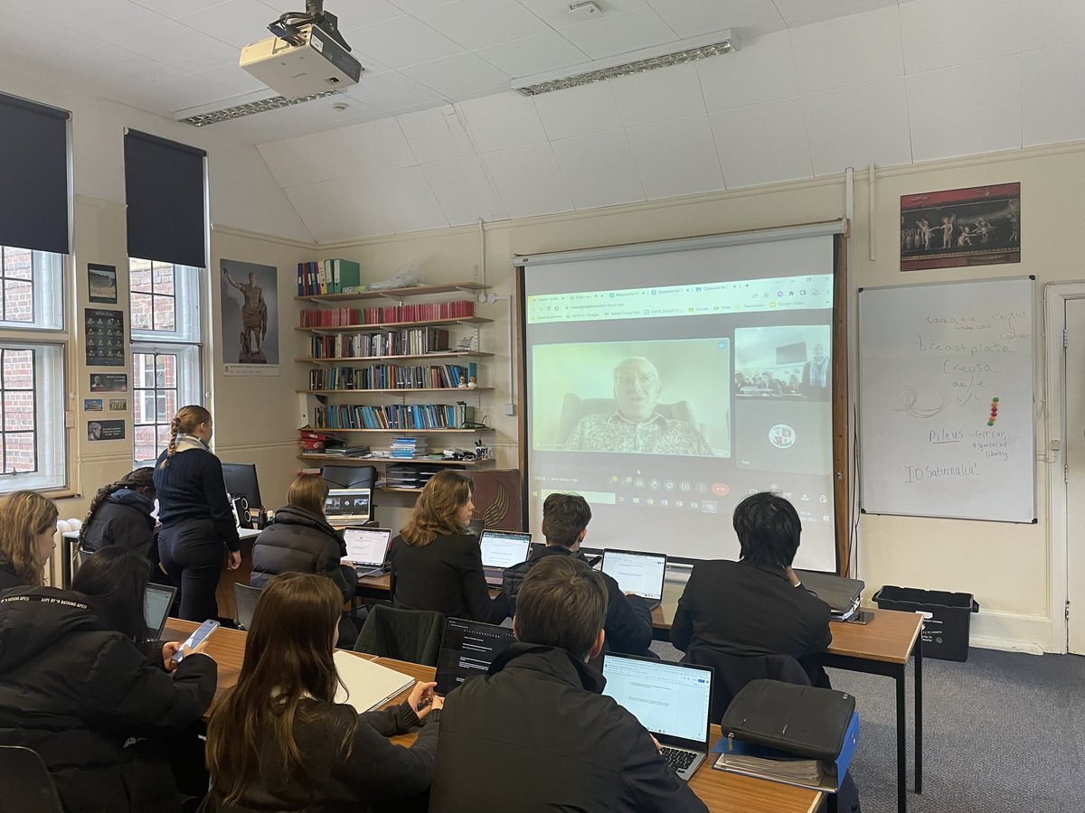 Such a treat for us to have a live video call with OF and Professor of Artificial Intelligence <a href="/TobyWalsh/">Professor Toby Walsh FAA FTSE</a> this morning. Fascinating Q&amp;A session touching on the positives and dangers of AI, on topics from medicine and anthropology to modern warfare and ethics. #FelstedInspires