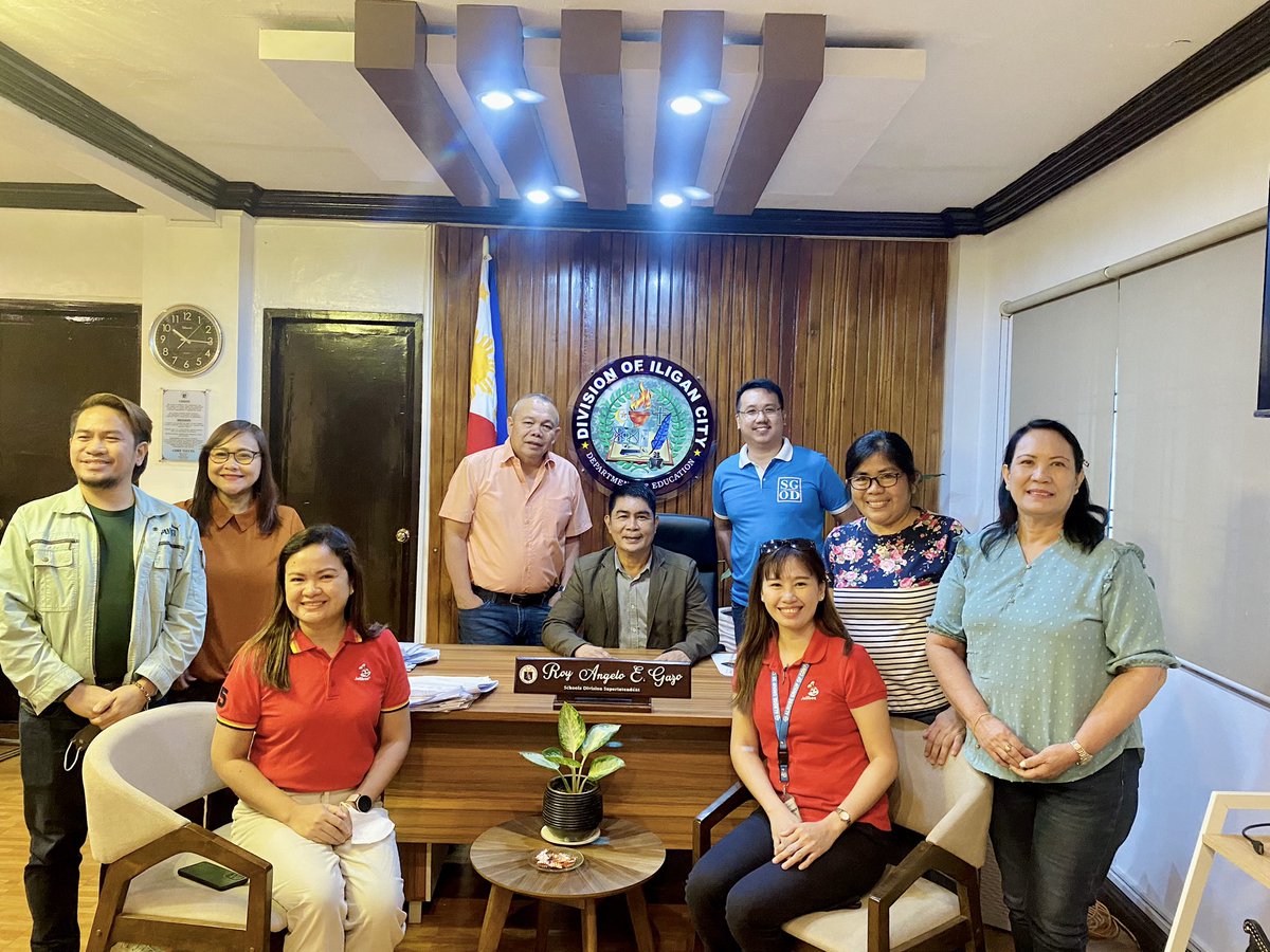 mybrutton's tweet photo. Thank you DepEd Iligan for always supporting AGC’s community programs ❤️ #bltcentralkitchen #sbfpfeeding https://t.co/sQ5JfdrpBu