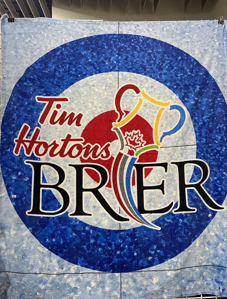 CristinaBerry10's tweet photo. When I reflect upon the #pretzel 
I often think of #beer 
 #Bhlent2023  @BustedHalo 
#photochallenge #instalent
 #Catholiclife 
#curling #timhortonsbrier https://t.co/lYN1iHydax