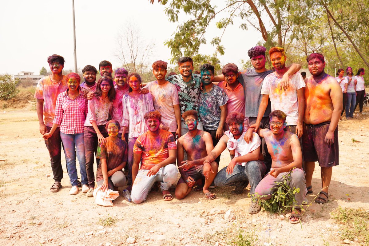 warangal_nit's tweet photo. Wishing everyone a happy Holi. Very few glimpses of Holi celebrations from the students of NIT Warangal. #holi #nitw #warangal #nitwarangal https://t.co/DgiRhxyjMR