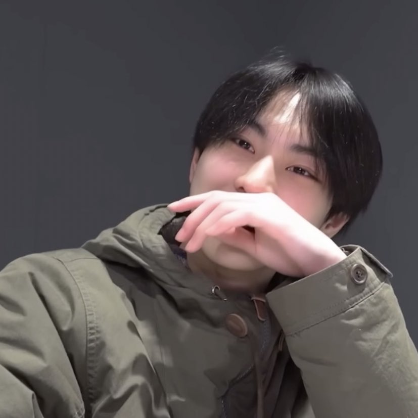 yangmi tweet media