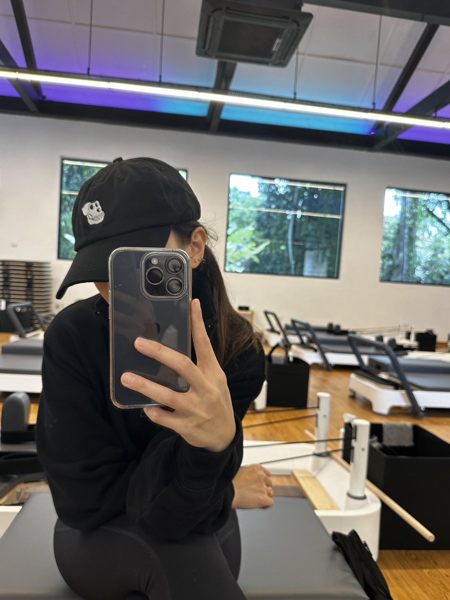 littlemiss.eth ππ (@littlemiss_eth) on Twitter photo I may be quiet online but Iβm still repping <a href="/BoredApeYC/">Bored Ape Yacht Club π</a> irl π¦π
Happy international womenβs day to all you female degens! I may be quiet online but Iβm still repping <a href="/BoredApeYC/">Bored Ape Yacht Club π</a> irl π¦π
Happy international womenβs day to all you female degens!