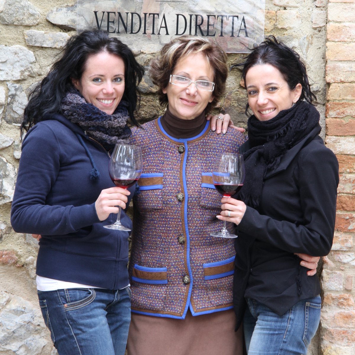 It’s International Women’s Day. We’re celebrating the mighty achievements of Tenuta Collosorbo, a trilogy of epic women making #Brunello you would bet your house on. 

Check out IG: instagram.com/p/Cphl20-NgPE/…