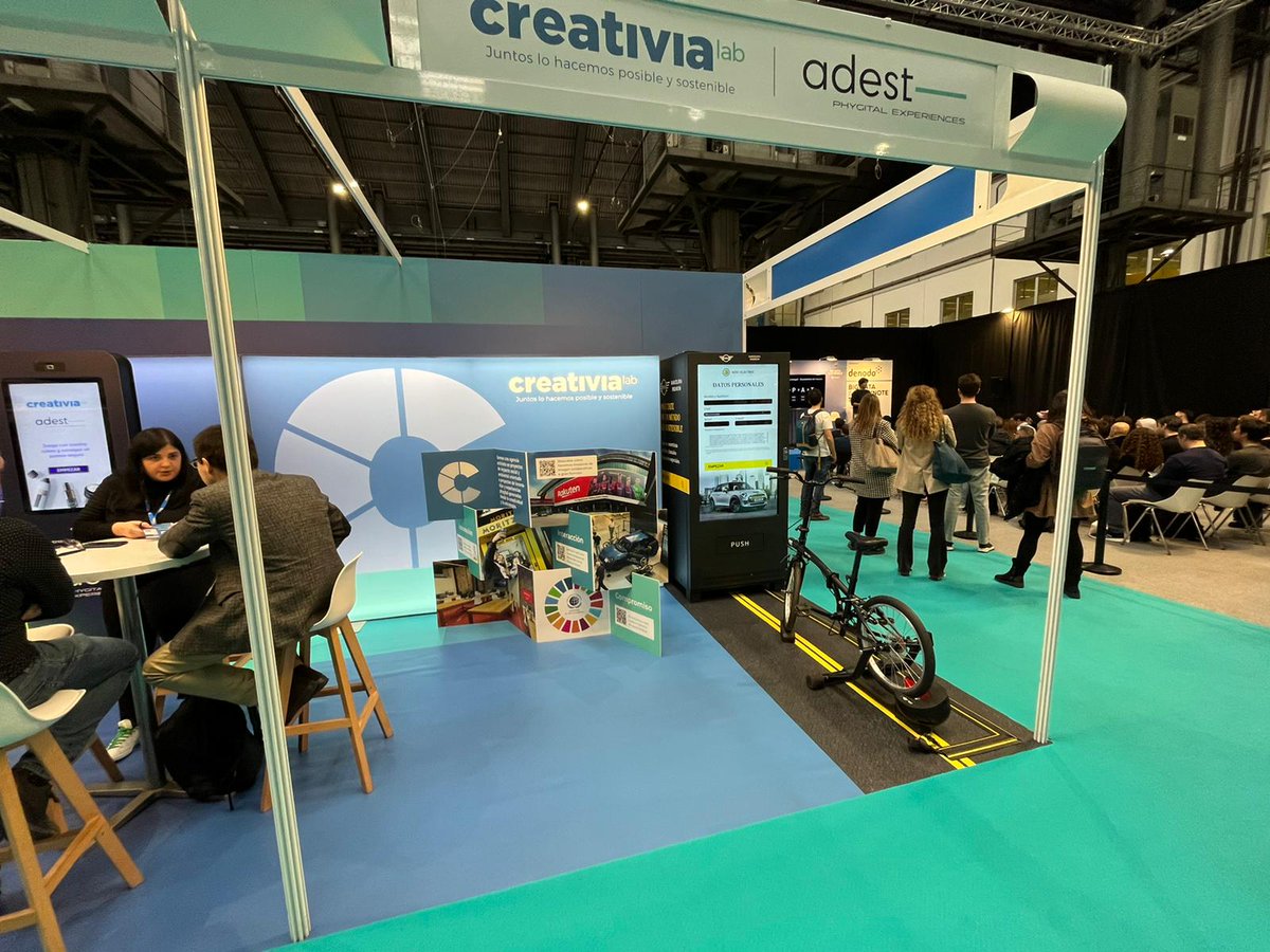 creativialab's tweet photo. Segundo día en el #eShowBCN23 @eshowesp 🙌
📌 Pásate por nuestro stand H16 e infórmate sobre las últimas tendencias del sector.
#AdestCompany #creativialab #Phygital #PhygitalExperience #eShowBCN https://t.co/nyfkiT3Tam