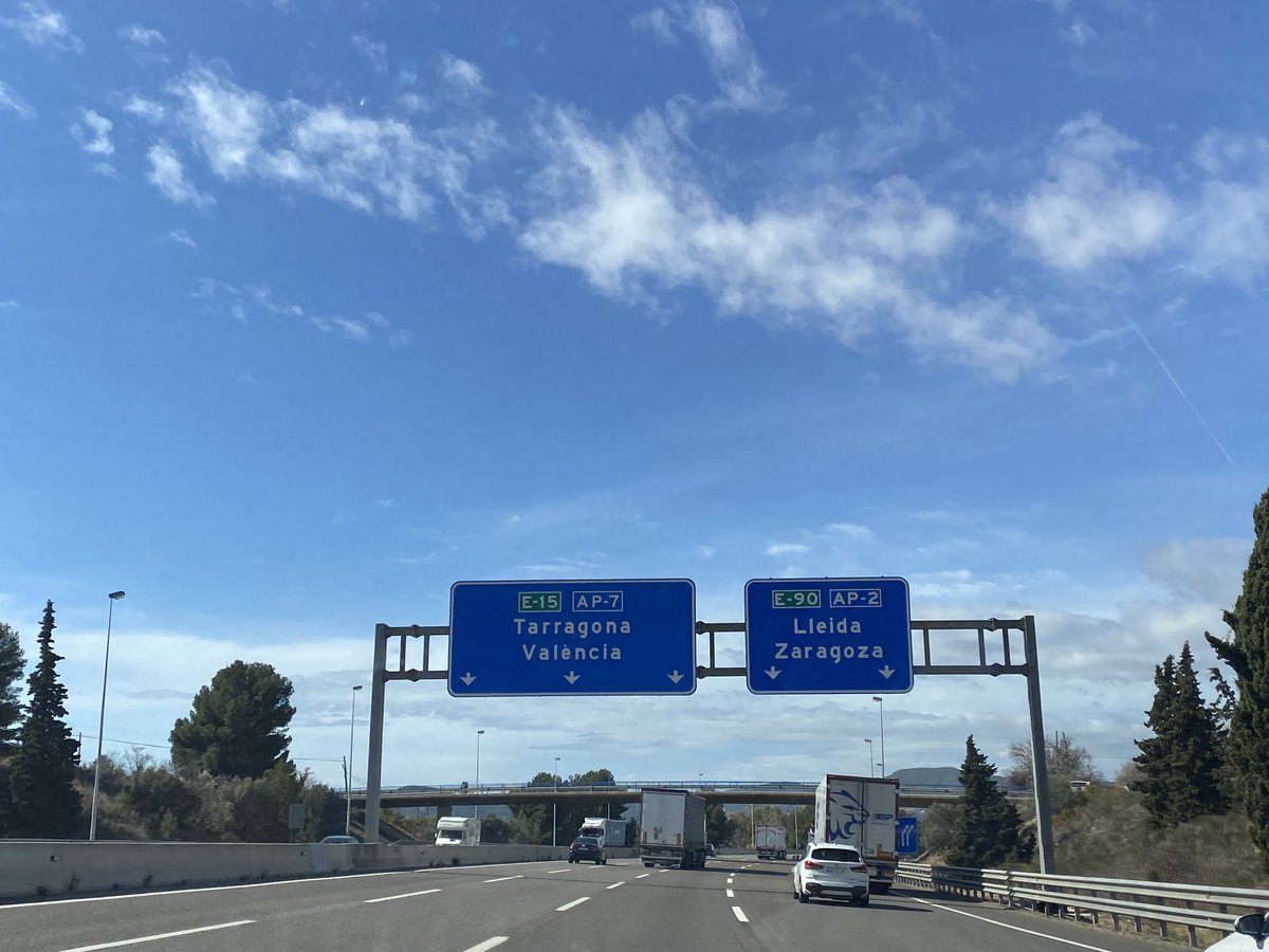 IntManOf_Mistry's tweet photo. On the way to #Tarragona with @scharlabsl for meetings at @ICIQchem to talk about the @Radleys Mya 4. https://t.co/yobX2txIvi
