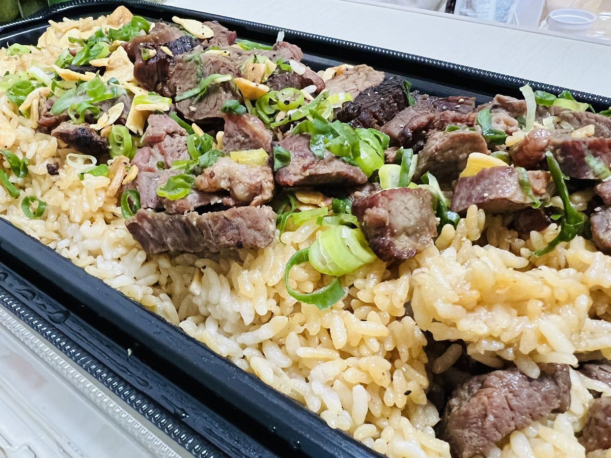 0901Stitch's tweet photo. 2023.2.23(木)
あすかとあすかちんと3人でコストコ！
わしは初のコストコでテンション上がった😍

車で連れてってくれて家でパーティしてくれて
ありがとうね*˙︶˙*)ﾉ"！ 楽しかったです♥️ https://t.co/HCZTLT6r5Q