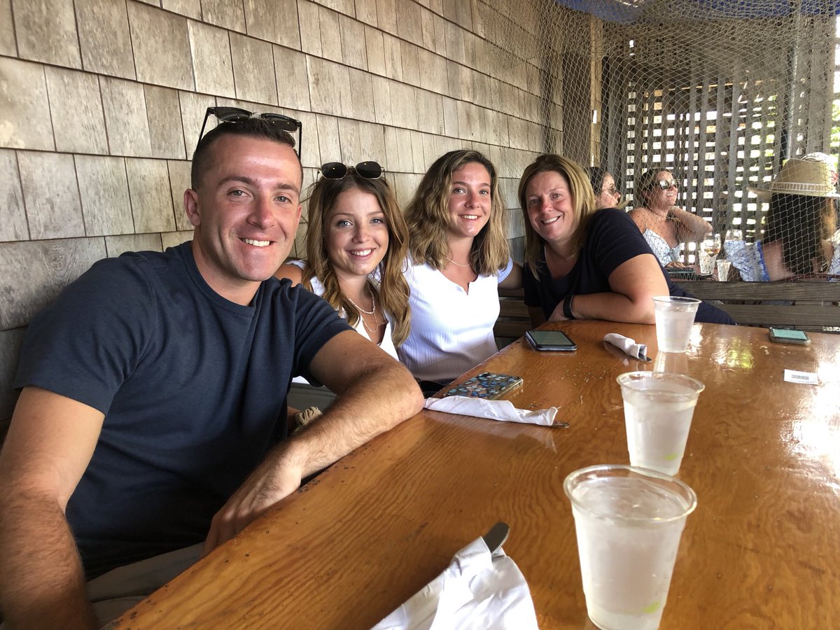 bonaccorso5's tweet photo. @joe_bono7 @TMB375 @julezbono @JamieBono7 Happy 27th Birthday Joseph! We love you! https://t.co/4xIBrK30M7