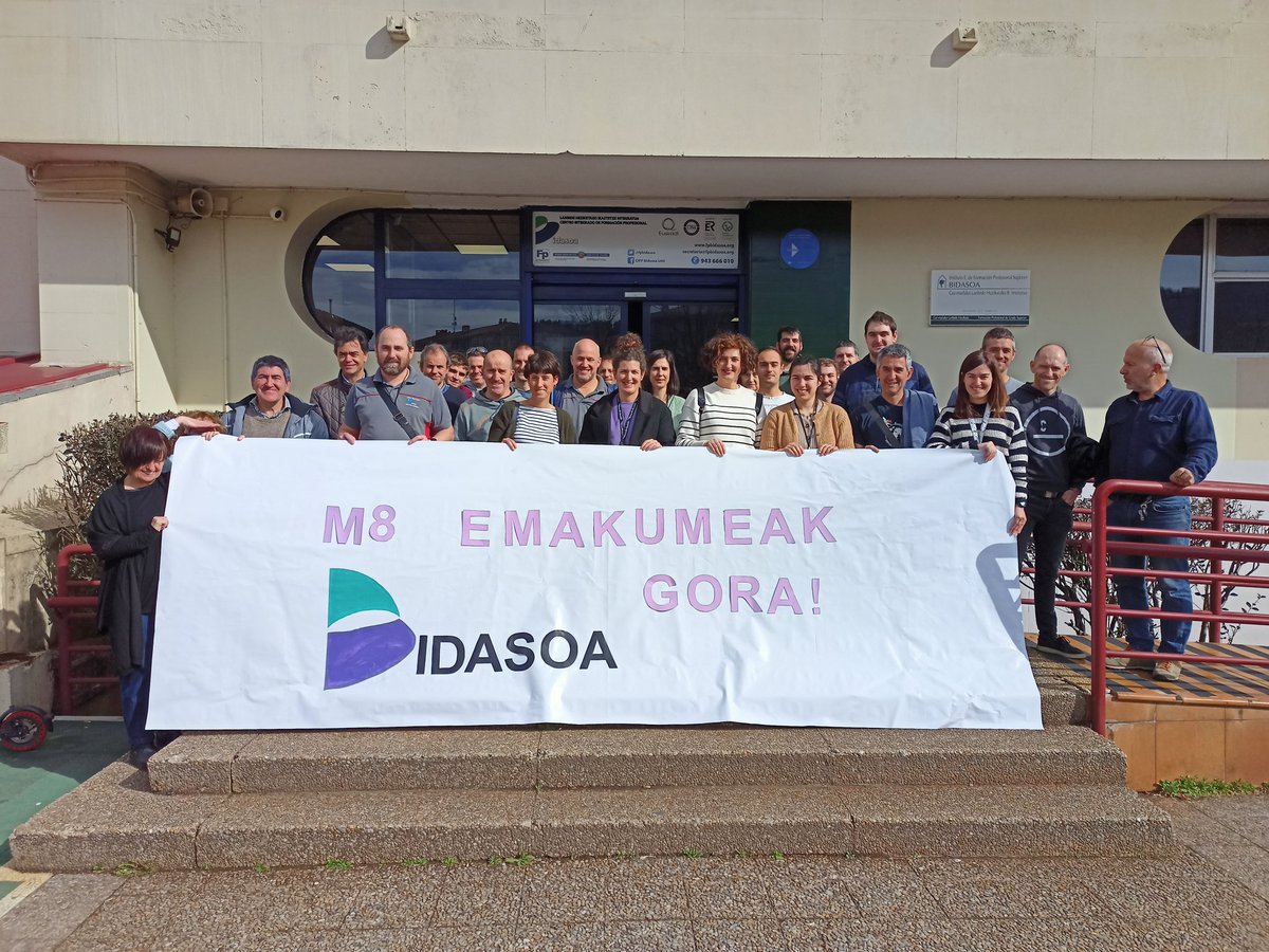 Gaur #M8 egunean #EmakumeakGora  aldarrikapenarekin bat.