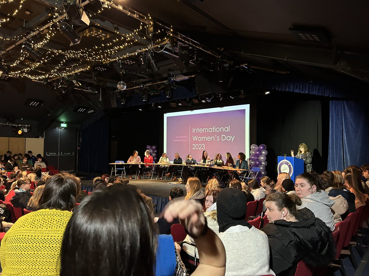 wind_gem's tweet image. Great to be at Pembrokeshire College to celebrate International Woman’s Day. Louise Thibierge representing Blue Gem Wind and the offshore renewables sector. So positive to see an absolutely packed out lecture theatre.