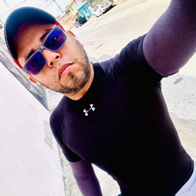 ccruza_'s tweet photo. #NuevaFotoDePerfil https://t.co/lfI2Xd2x3Q