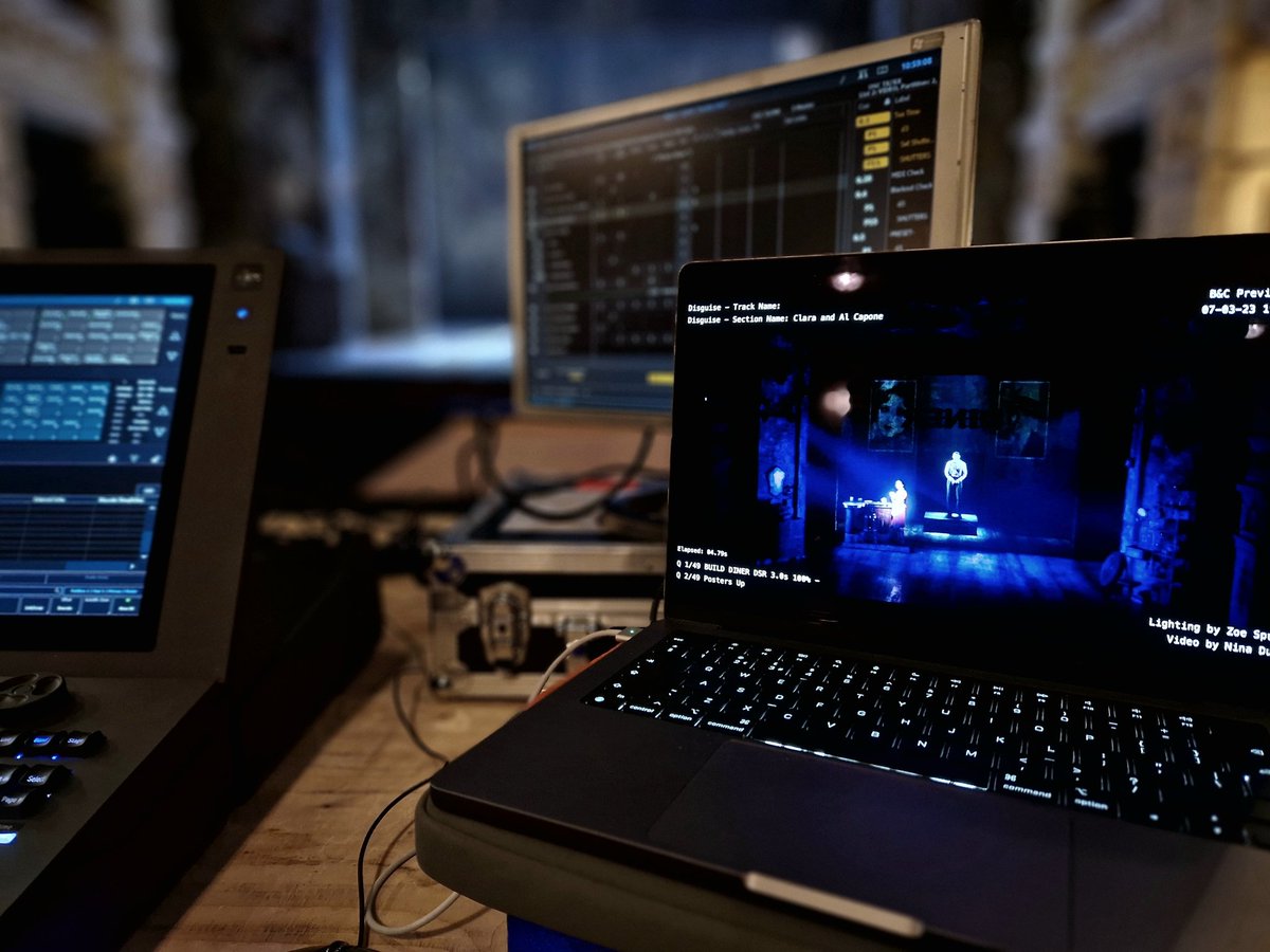 Final day of notes before Press tonight for <a href="/Bonnie_clydeLDN/">Bonnie & Clyde</a> with <a href="/zoespurr_LD/">Zoe</a> and @nina_pixelpixie &amp; <a href="/getVorApp/">Vor</a>