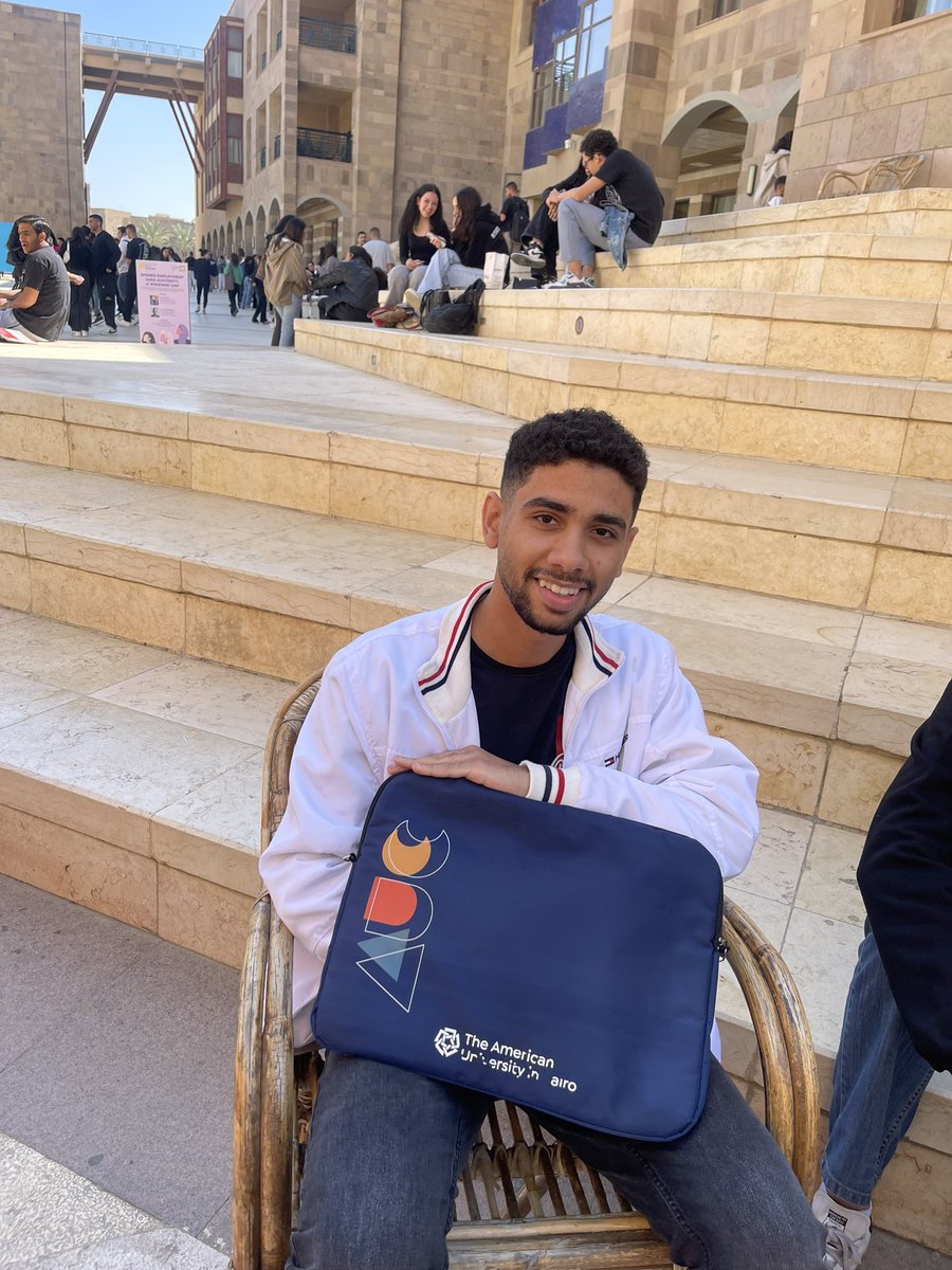 Mernaatefff's tweet image. Ali Hussein, who is intending to major in construction engineering, mentions that “I am proud to be a student of a great institution.” 
 #JRMC2202 #JRLweb