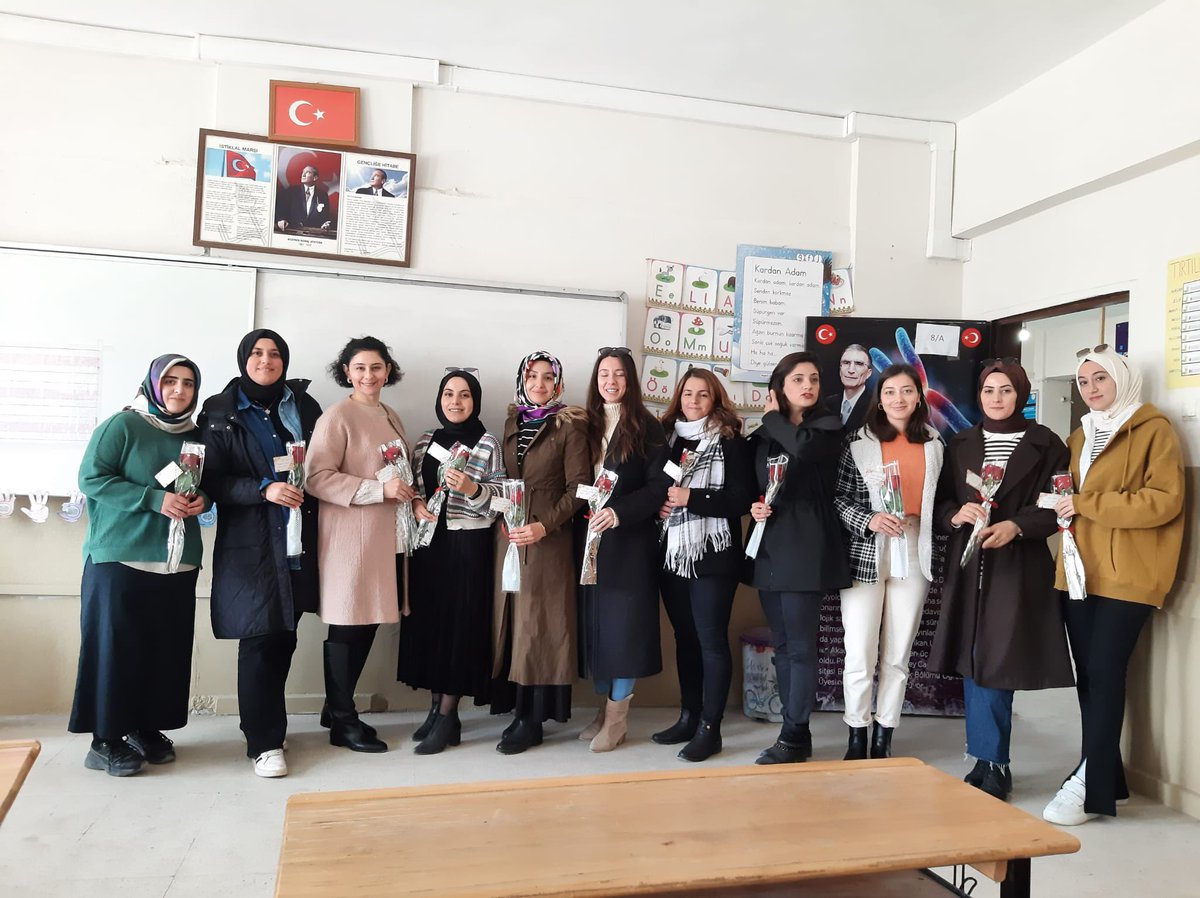 ortaokulu_kemal's tweet photo. Sevgileri, emekleri ve fedakârlıkları ile insanlığın umudu olan tüm kadınların, 8 Mart Dünya Kadınlar Günü kutlu olsun! 🌸 @Hilvan_MEM @Sedat21587681 @SedefNitelik @DurmusAtli @MehmetEminSevg5 @Ek14Metin @gulistansurek https://t.co/GYEpydRCWw