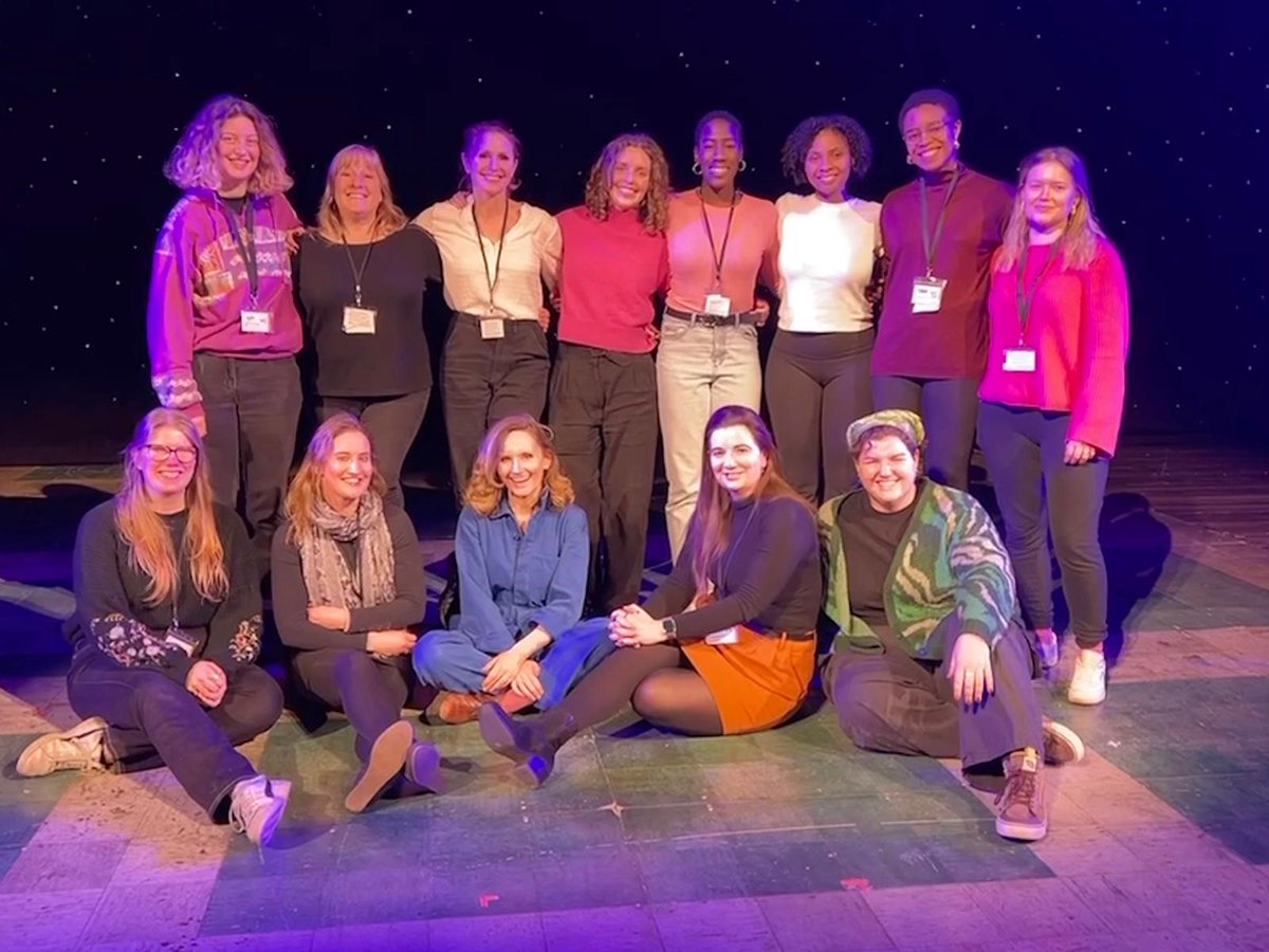 DylanMusical's tweet image. Happy International Women's Day! 

Huge shout-out to Mia, Amanda, Rebecca, Eve, Maria, Frankie, Justina, Jess, Holly, Ruth, Nichols, Siân, Dandy as well as Frances, Caoimhe, Fuzz and Sharon - without whom, this show would not be possible💛🎙✨

#DylanMusical