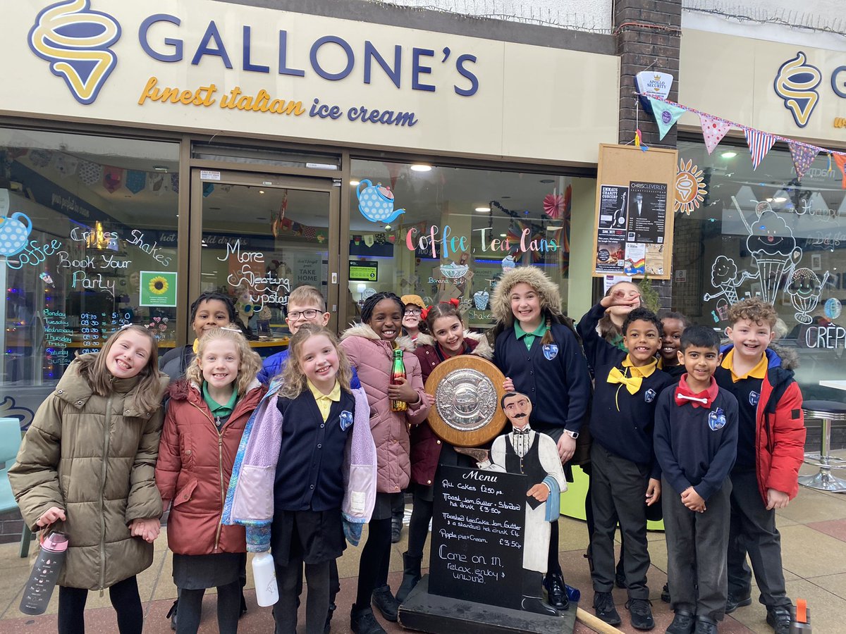 trishandden1's tweet photo. Another win and another trip to the wonderful Gallones for celebratory ice cream! @GreatDenhamPS https://t.co/7vSCOzvX9W