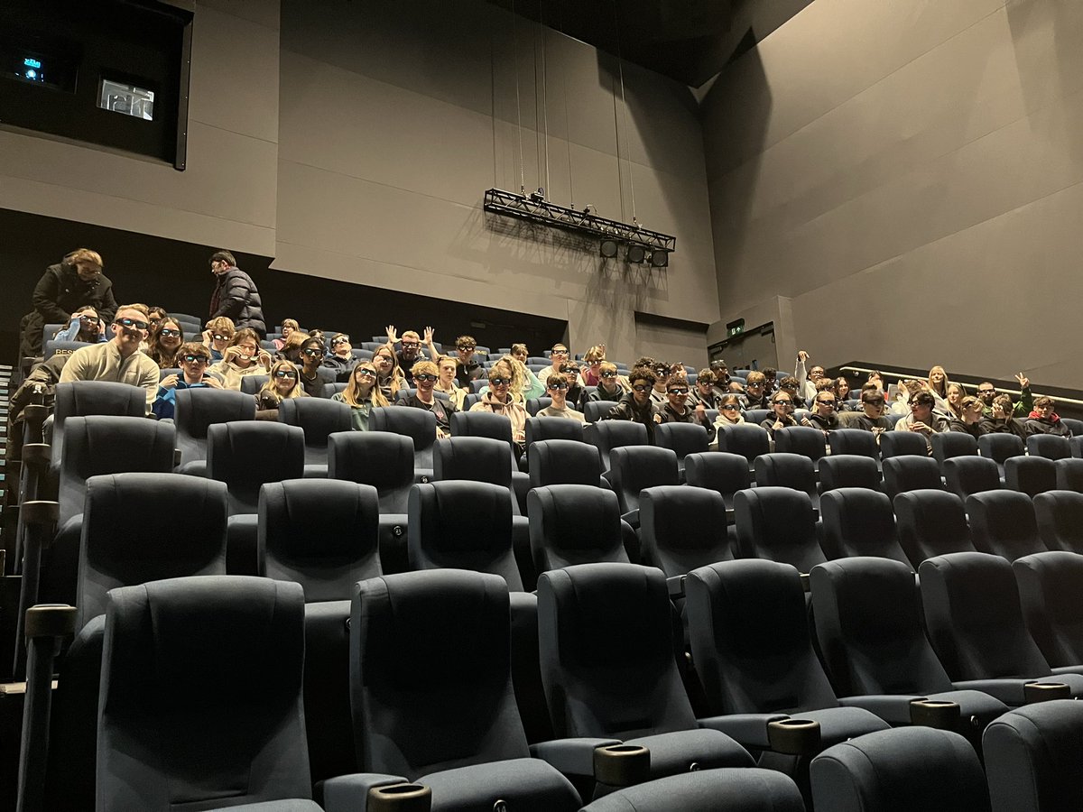 Reed's Science Dept. tweet media