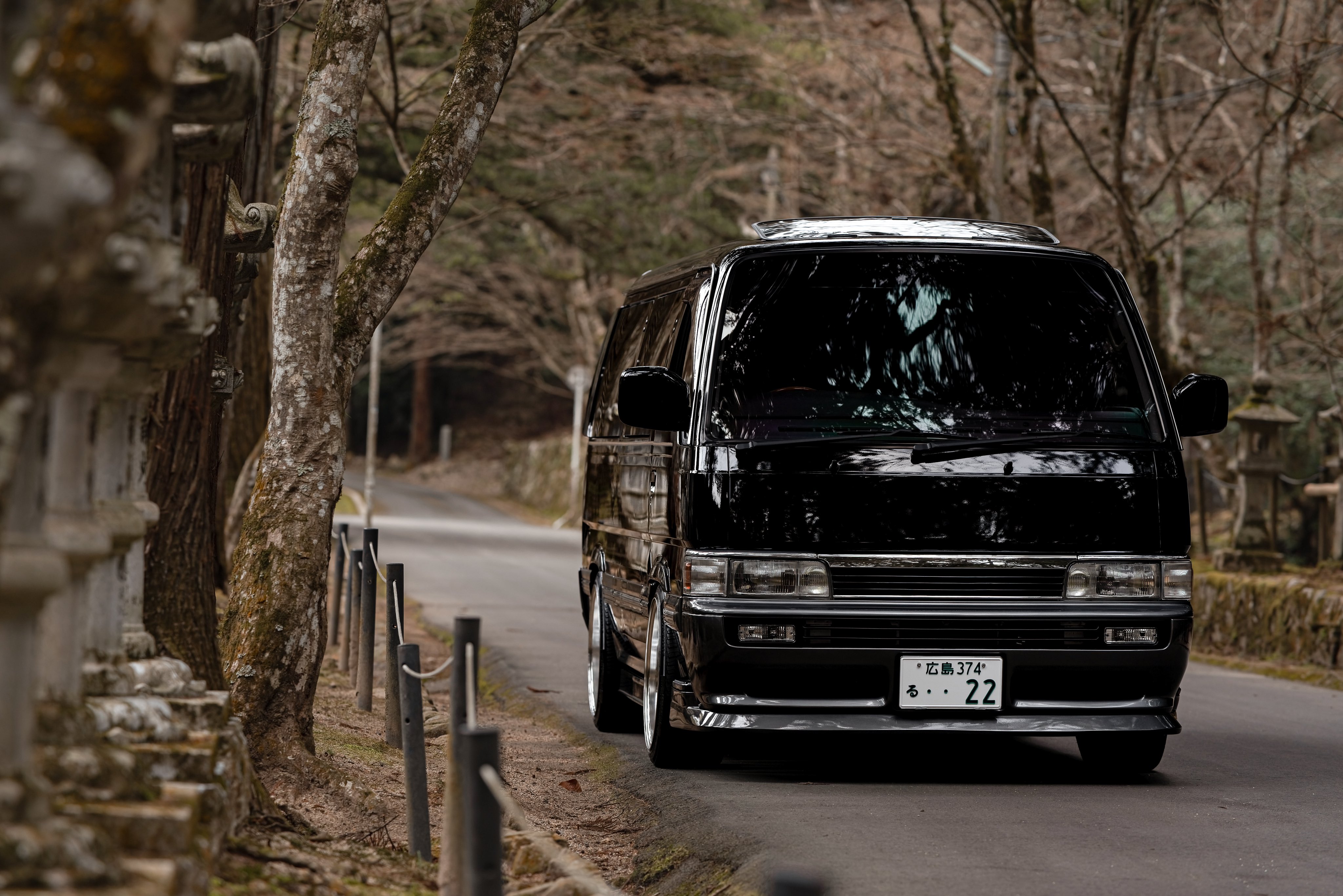 日産 キャラバン E24リムジン ワンオフマフラー製作 | ワンオフ
